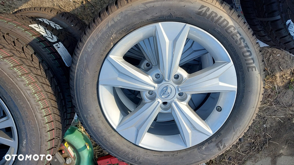 Komplet kol zimowych 17 Toyota CHR 215/60r17 zima nowe
