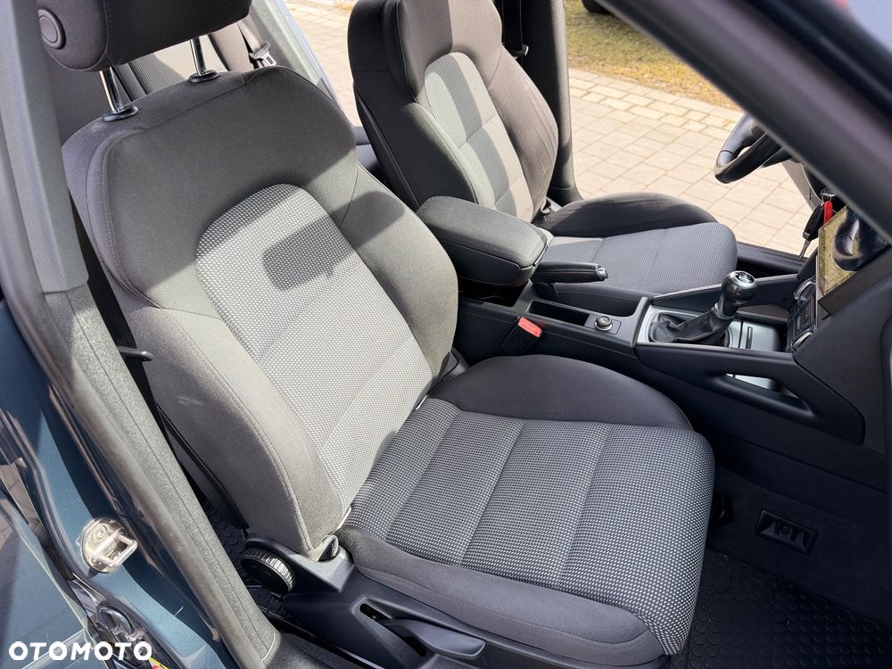 Audi A3 Sportback 1.4 TFSI S line Sportpaket (plus) - 23