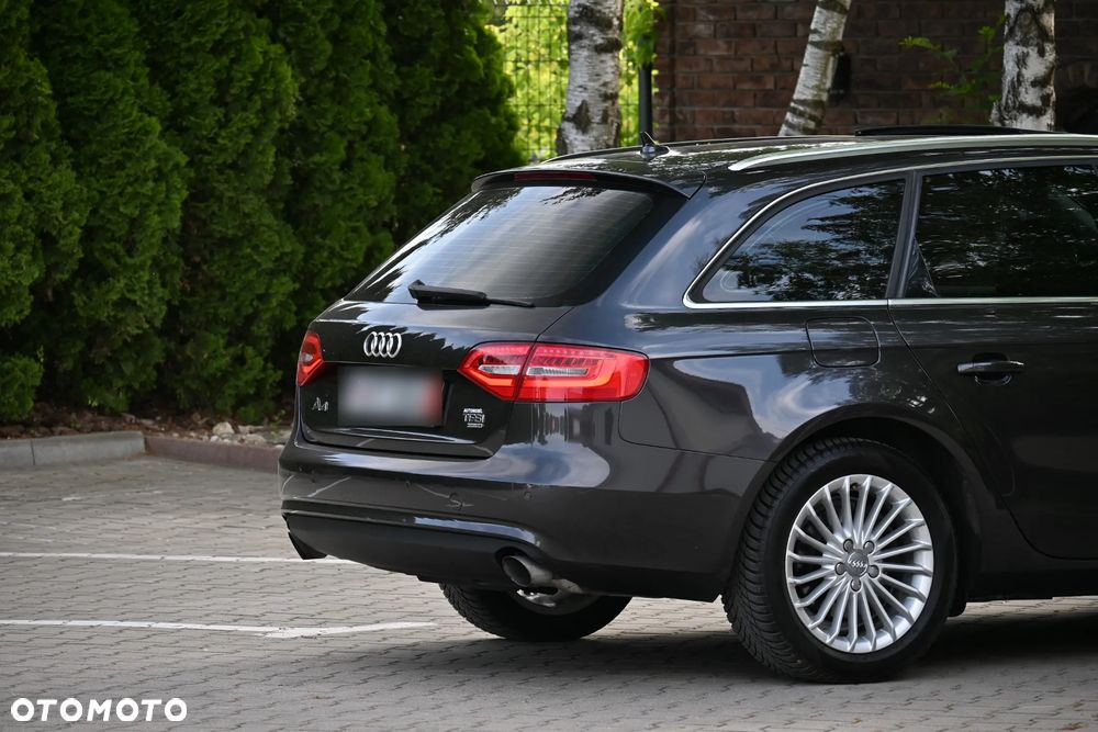 Audi A4 Avant 2.0 TFSI quattro S tronic S line Sportpaket - 19