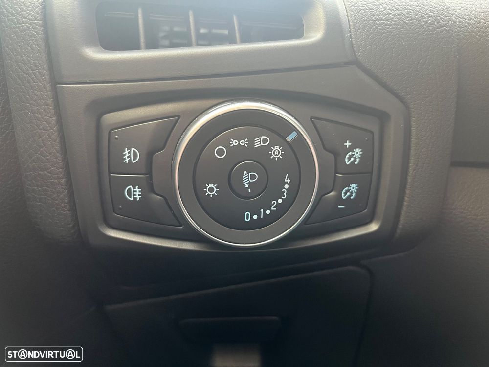 Ford Focus SW 1.0 EcoBoost Titanium - 8