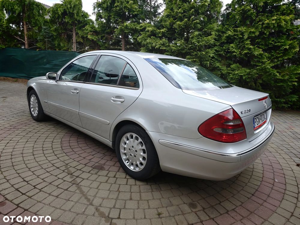 Mercedes-Benz Klasa E - 7