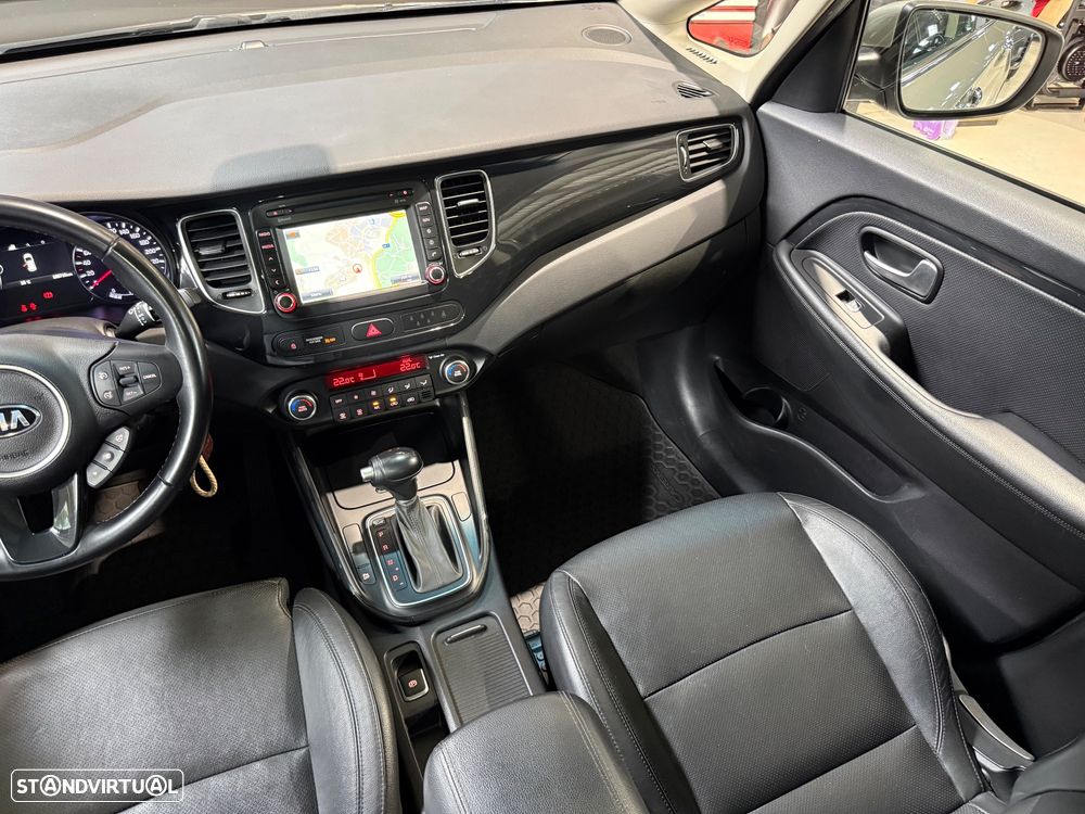 Kia Carens 1.7 CRDi ISG TX 7DCT - 28