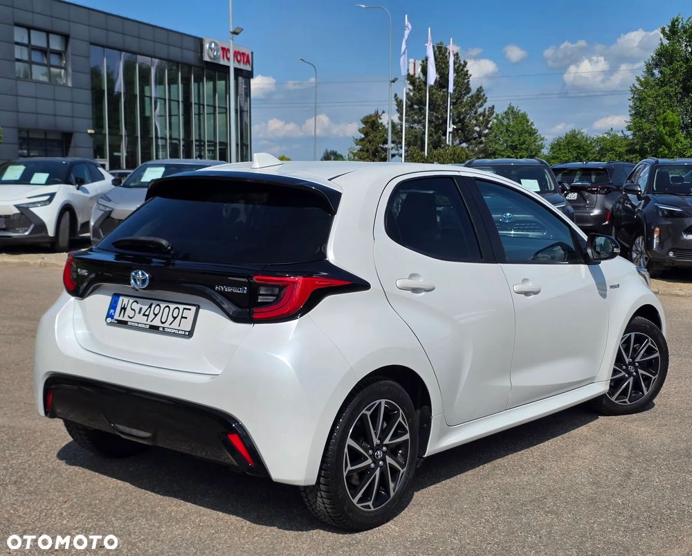 Toyota Yaris - 7