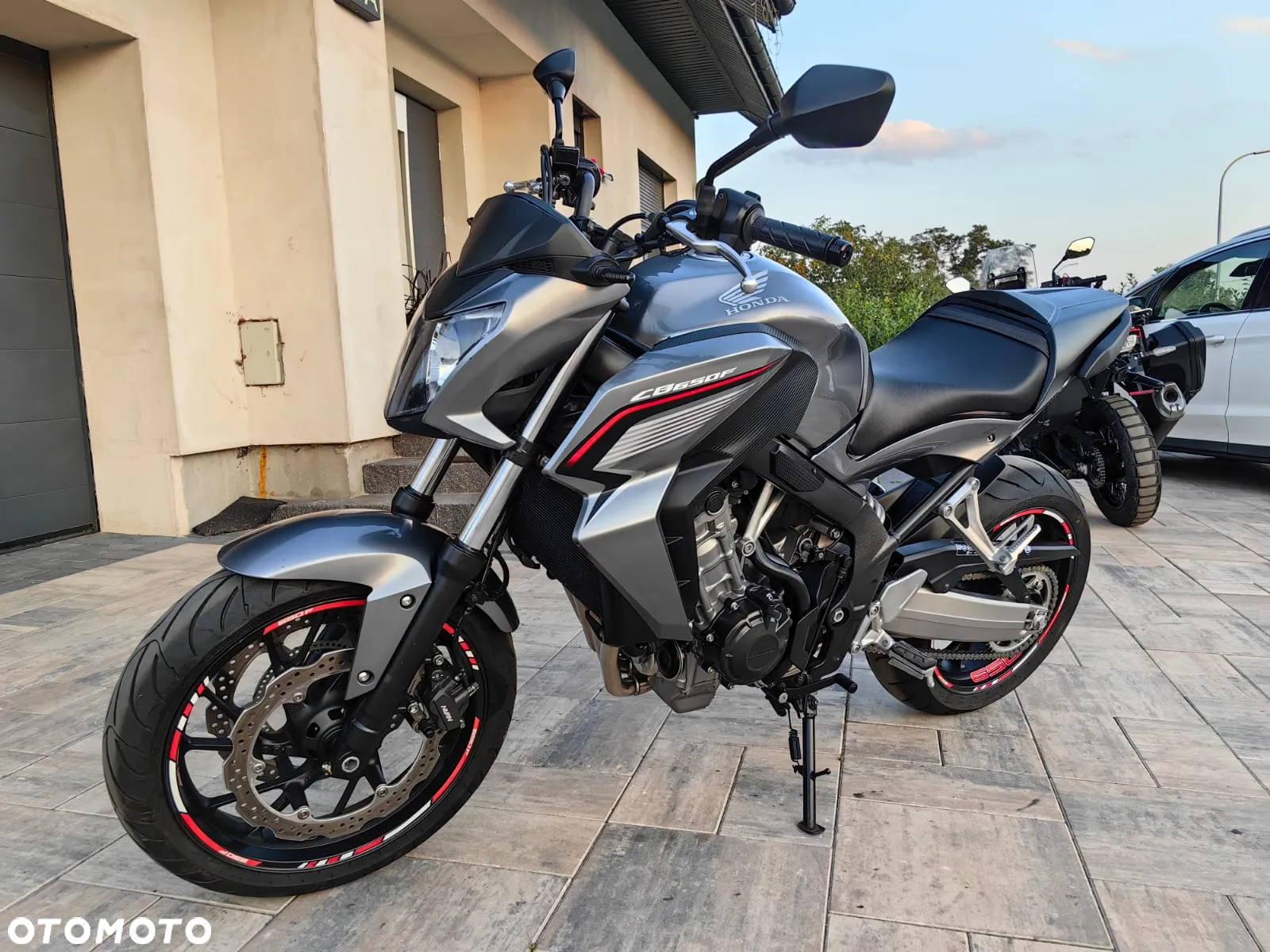 Honda CB - 33