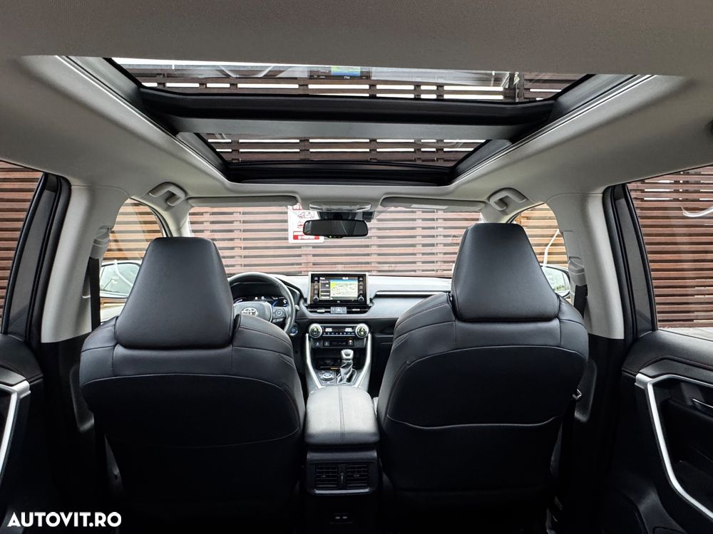 Toyota RAV4 2.5 4x4 Hybrid Adventure - 13