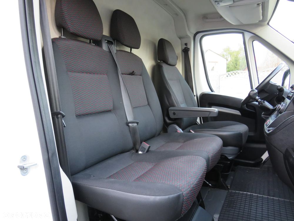 Peugeot Boxer Maxi L4H3 2.2HDi 140Ps - 31