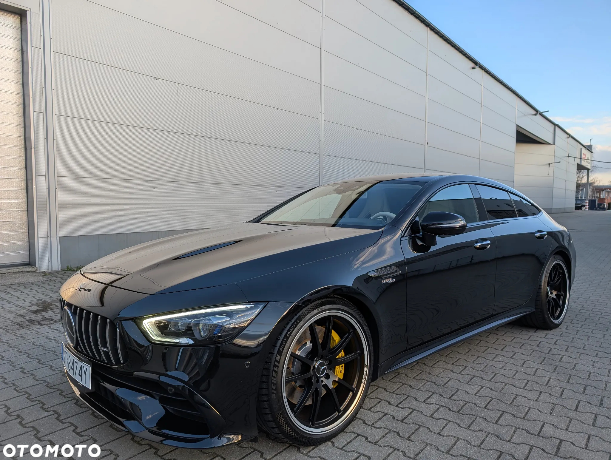 Mercedes-Benz AMG GT 53 4-Matic+ - 9