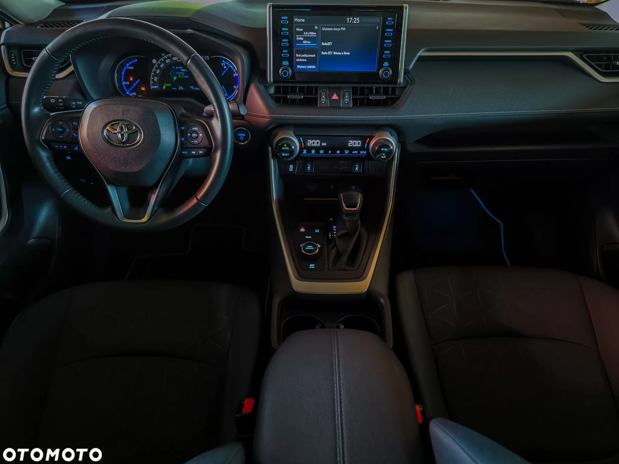 Toyota RAV4 - 29