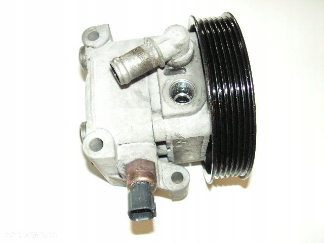 FOCUS MK2 1,6 16V POMPA WSPOMAGANIA 4M513A696AD - 2