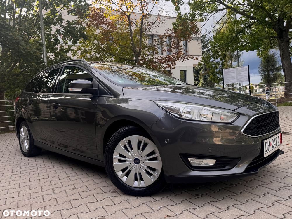 Ford Focus 1.0 EcoBoost Start-Stopp-System TITANIUM STYLE - 12