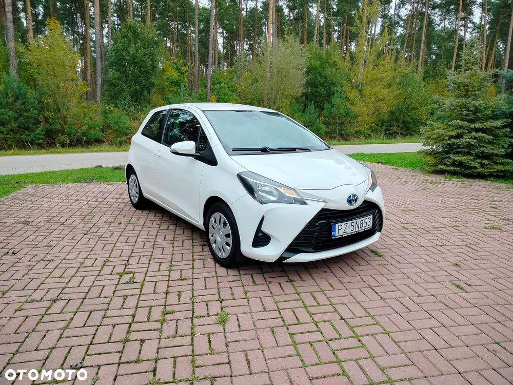 Toyota Yaris 1.0 Premium - 3
