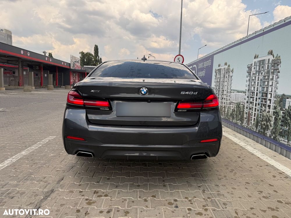 BMW Seria 5 540d xDrive AT MHEV - 18
