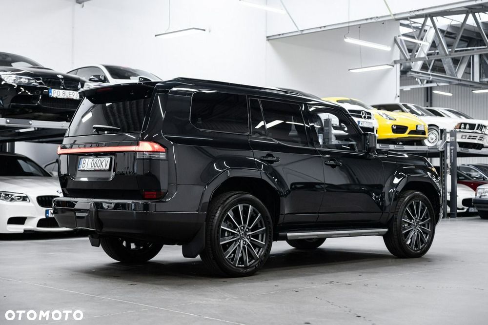 Lexus GX - 10
