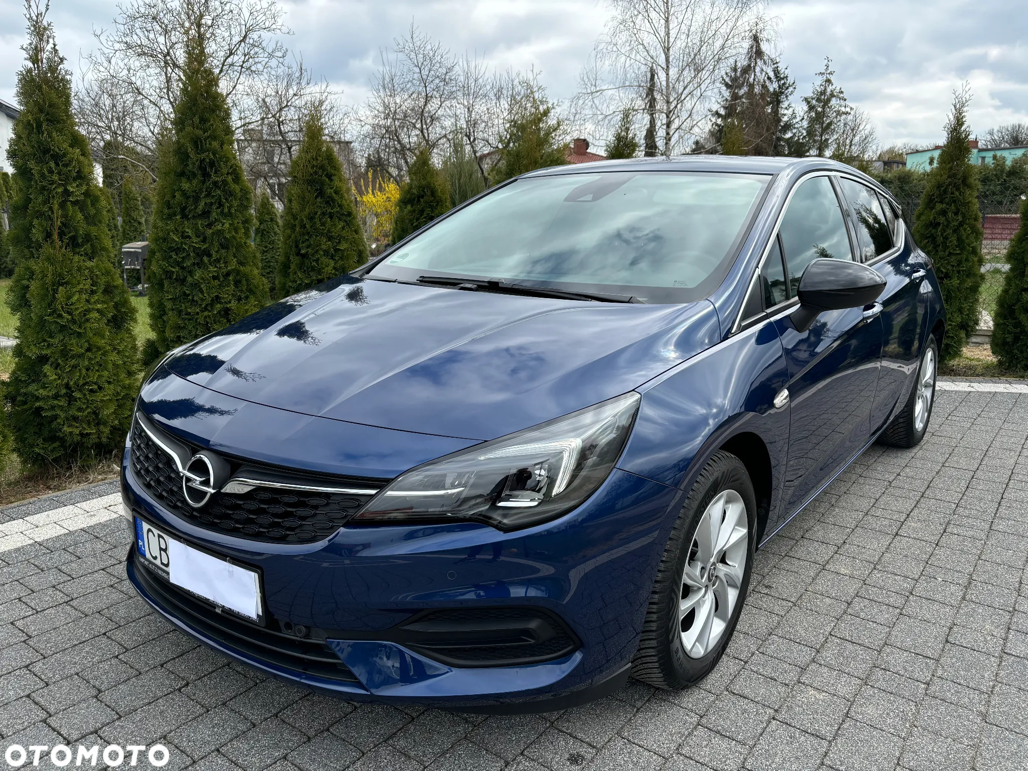 Opel Astra 1.2 Turbo Elegance - 4