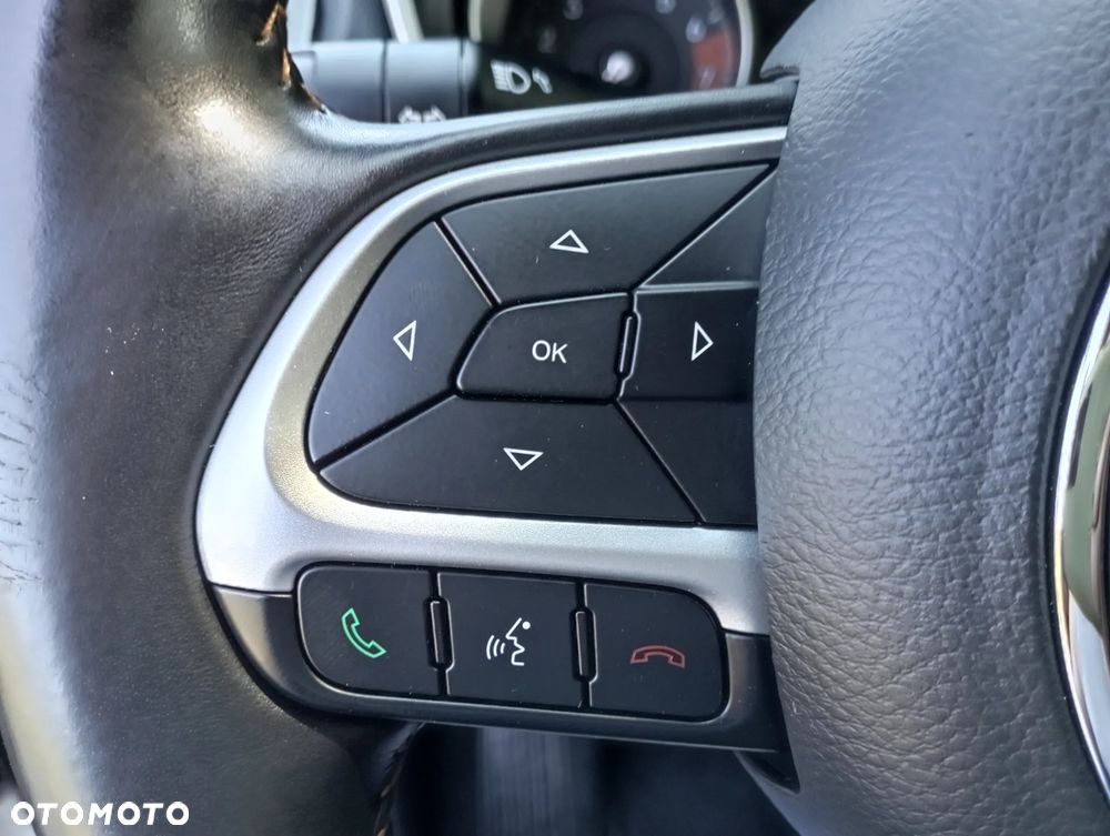Jeep Compass - 31