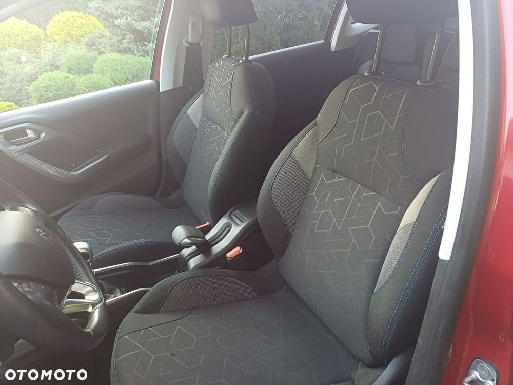 Peugeot 2008 1.5 BlueHDi Style - 16