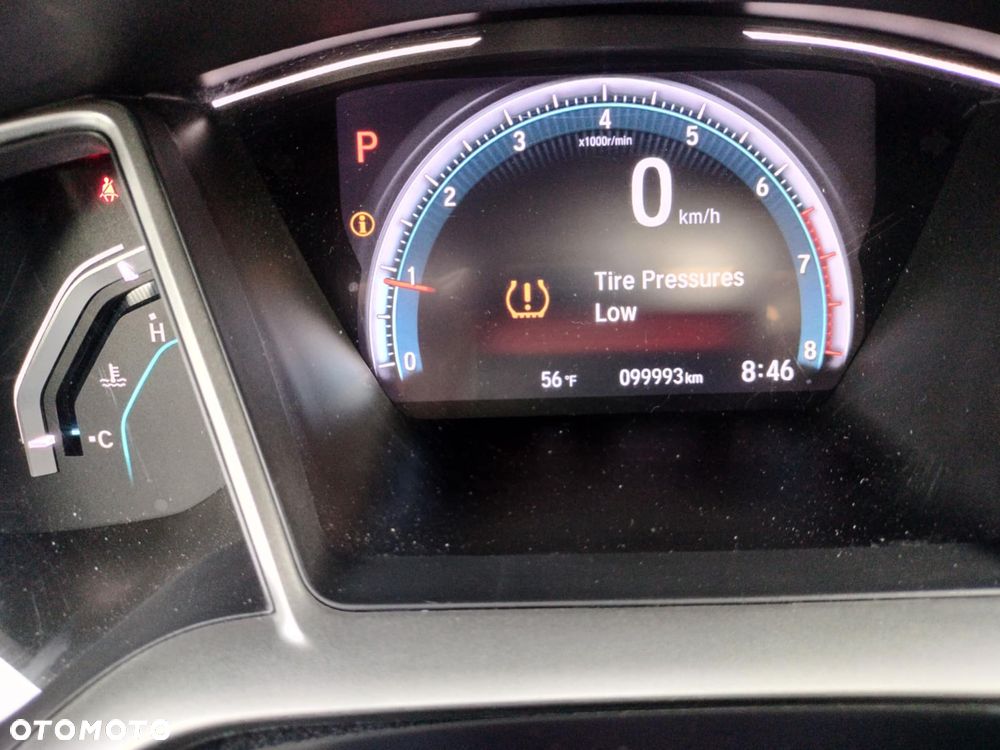 Honda Civic 1.5 i-VTEC Turbo CVT Comfort - 10