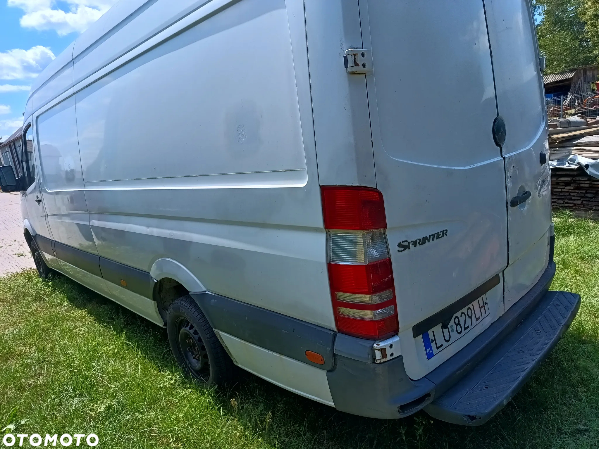 Mercedes-Benz Sprinter - 8