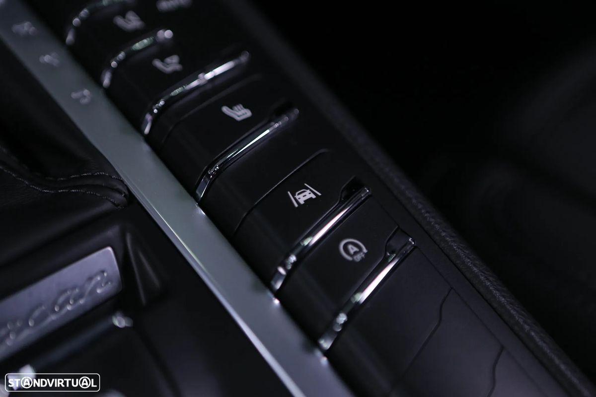 Porsche Macan Standard - 26
