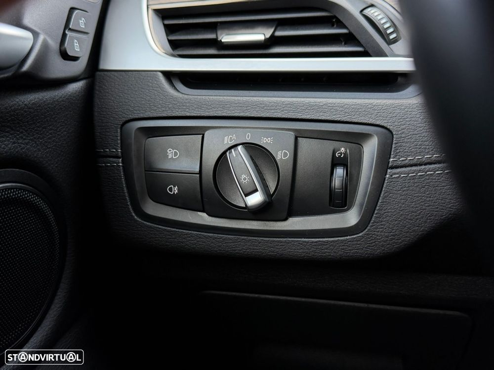 BMW X2 25 e xDrive Pack M - 26