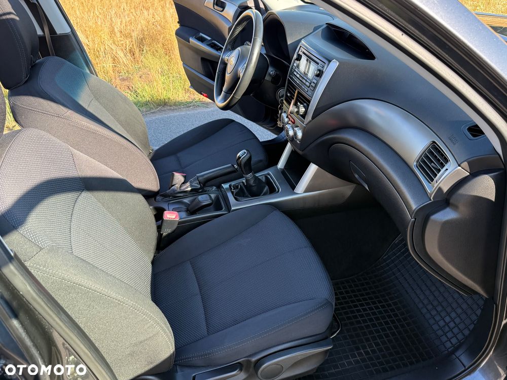 Subaru Forester 2.0i Comfort - 11