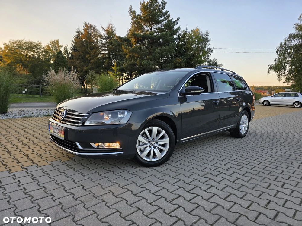 Volkswagen Passat 1.6 TDI Comfortline - 1