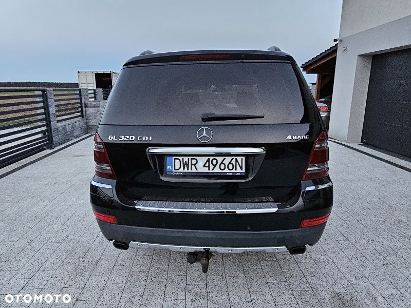 Mercedes-Benz GL 320 CDI - 4