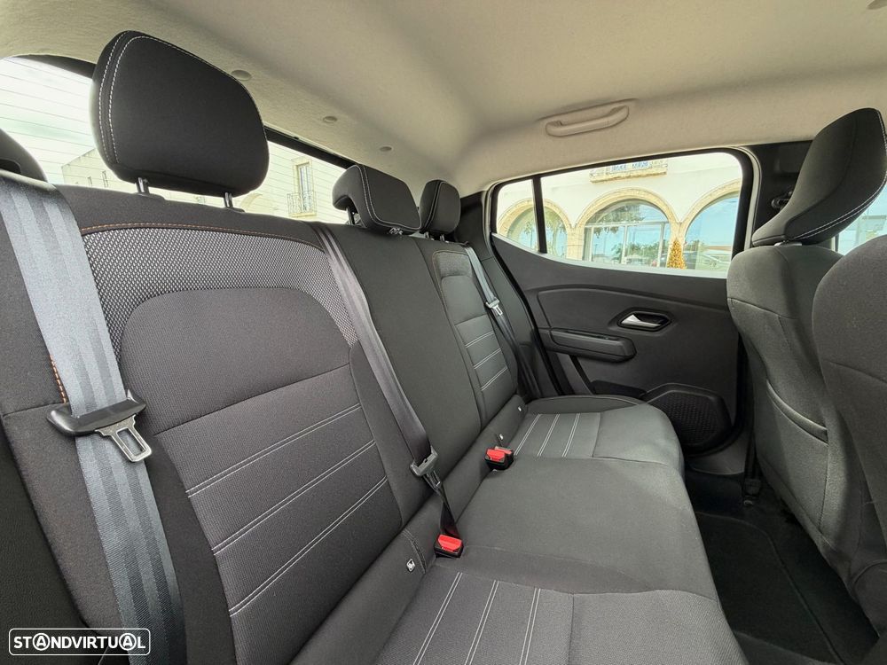 Dacia Sandero - 31