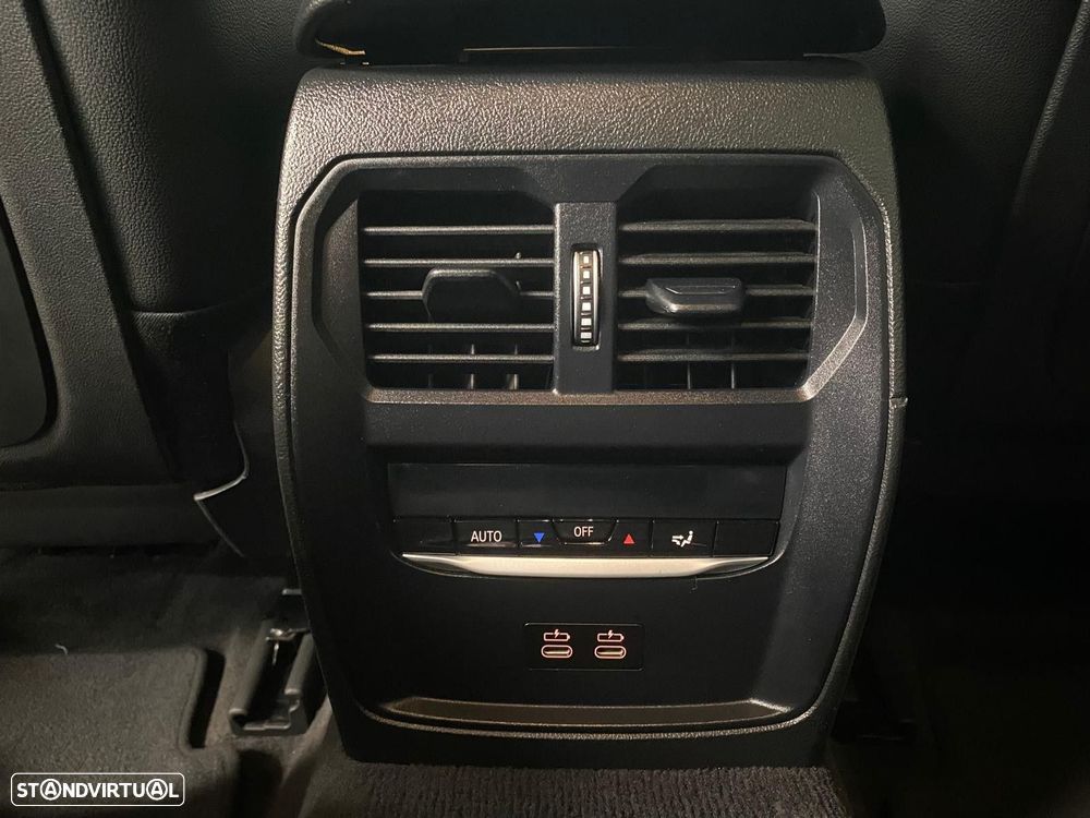 BMW 320 d Pack M Auto - 12