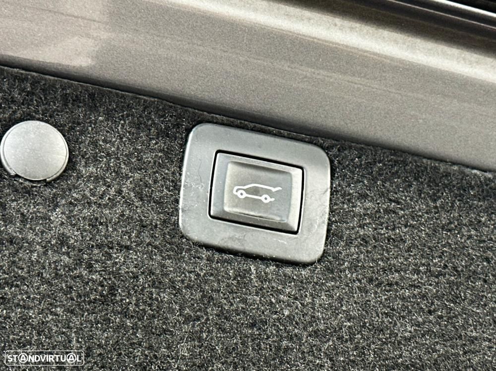 Opel Insignia - 61