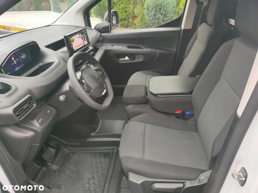 Peugeot E-PARTNER 2026 - 16