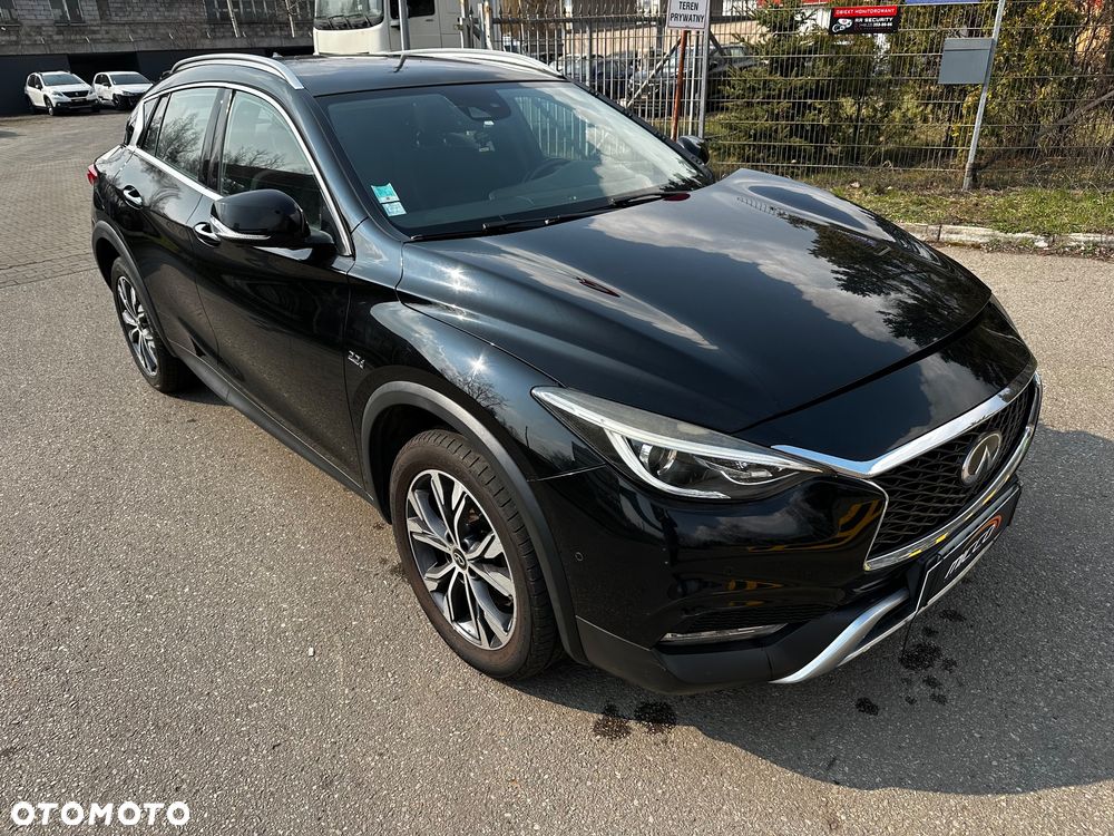 Infiniti QX30 - 2