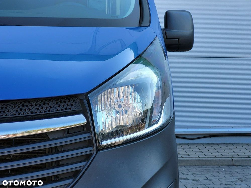 Opel Vivaro - 7