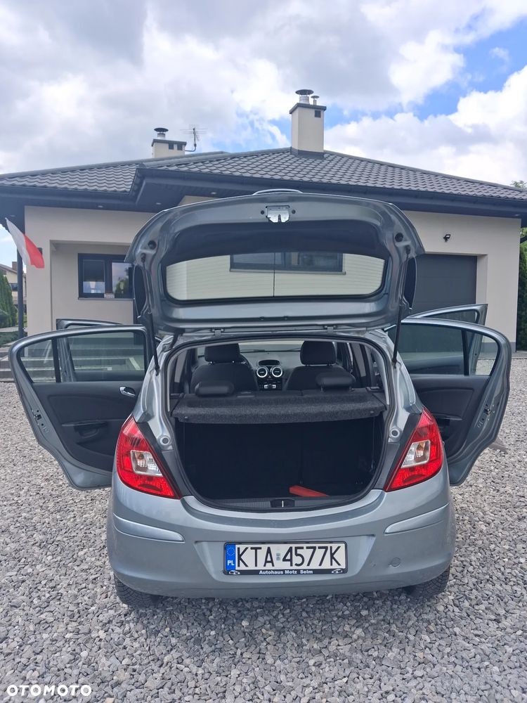 Opel Corsa 1.2 16V Edition 150 - 4