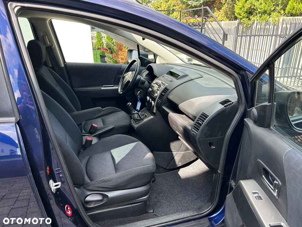 Mazda 5 2.0 Exclusive + - 8