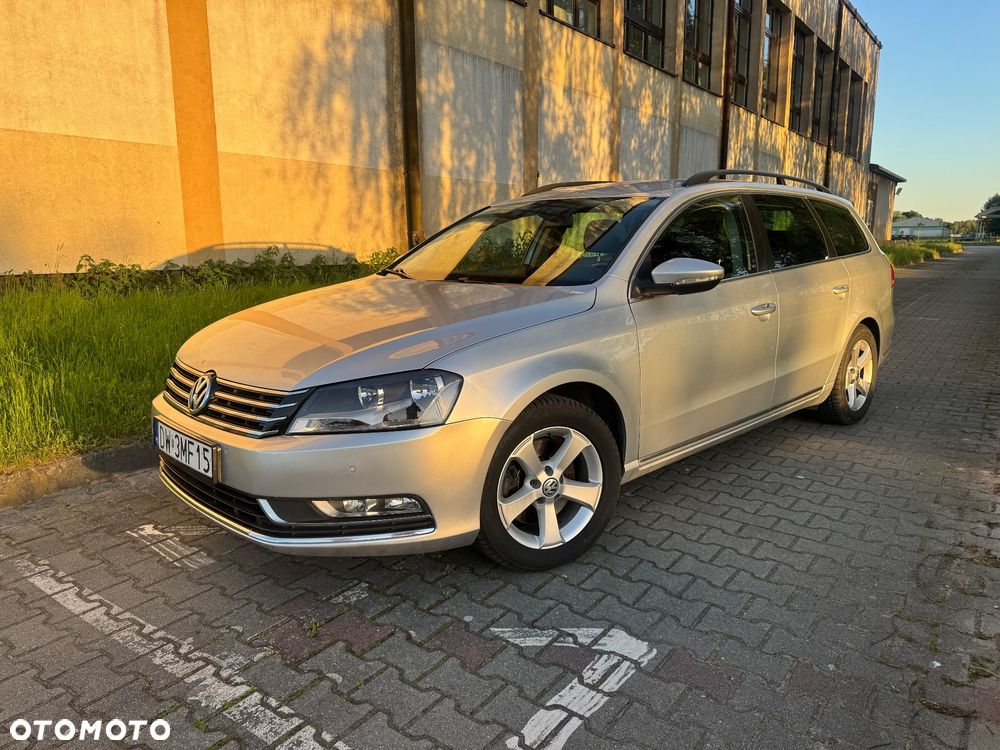 Volkswagen Passat 2.0 TDI Comfortline DSG - 9