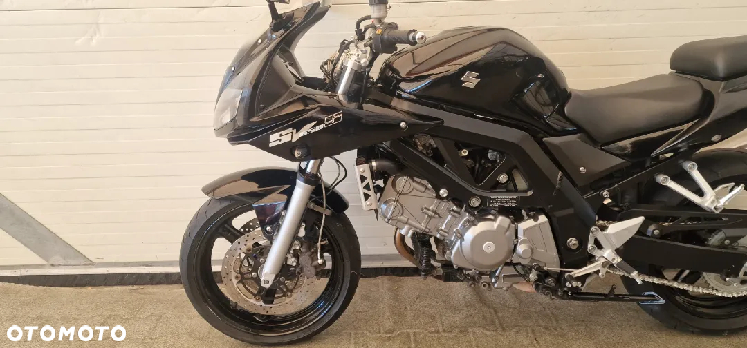 Suzuki SV - 6