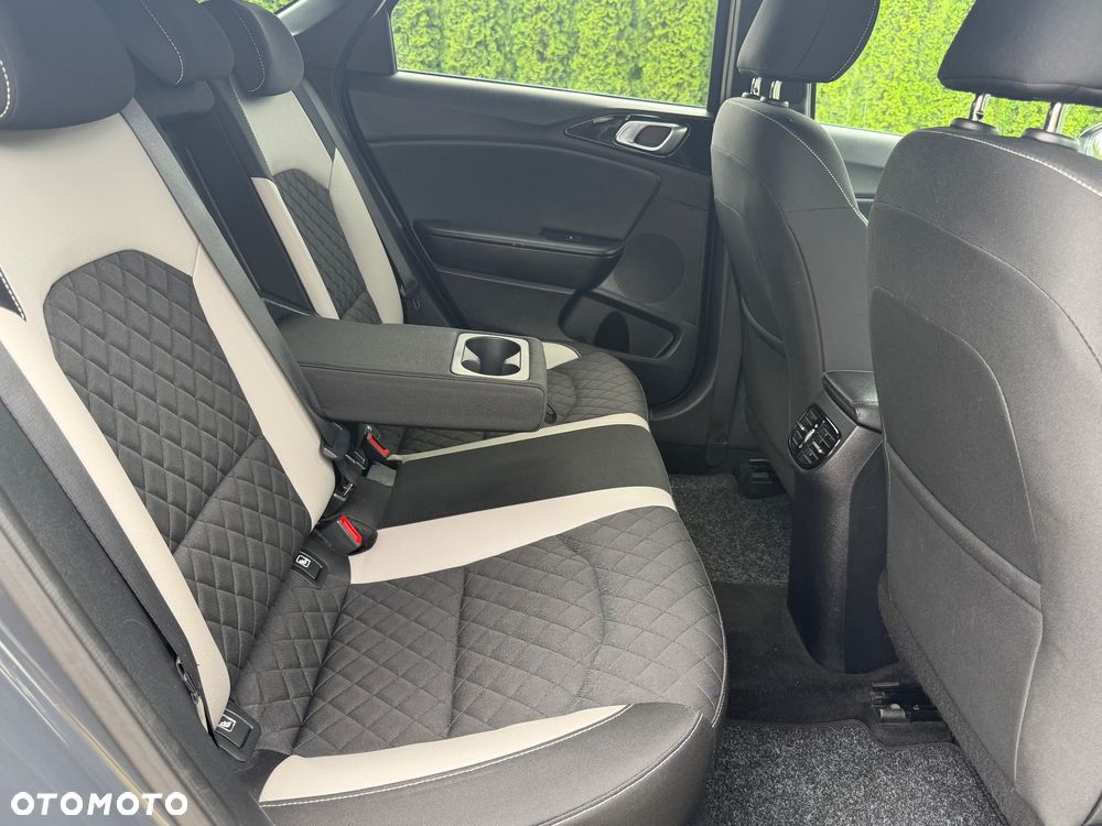 Kia ProCeed 1.5 T-GDI DCT7 OPF GT LINE - 30
