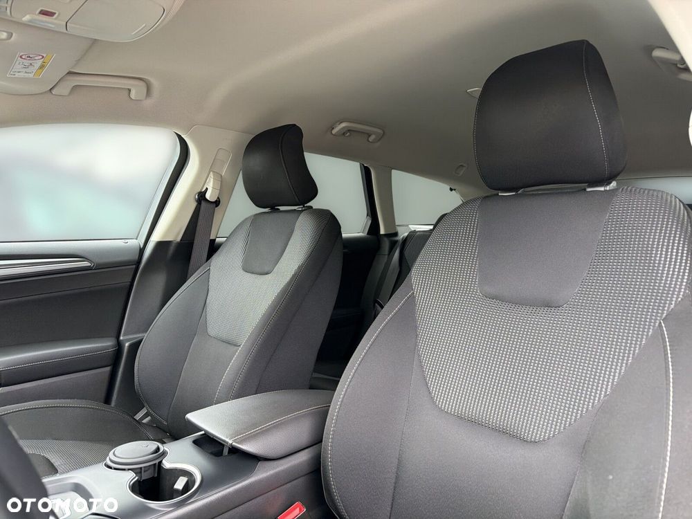 Ford Mondeo - 13
