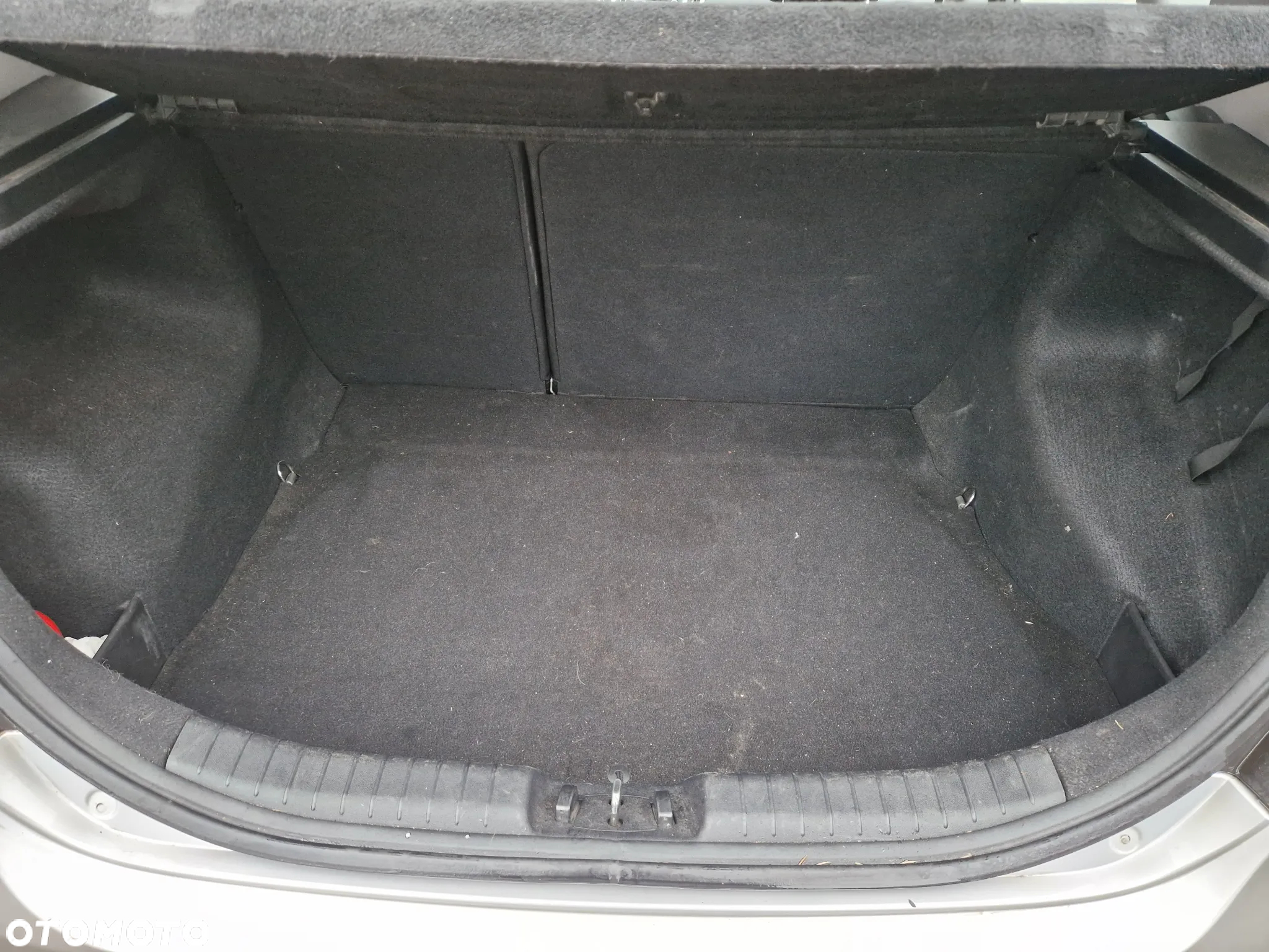 Kia Ceed - 14