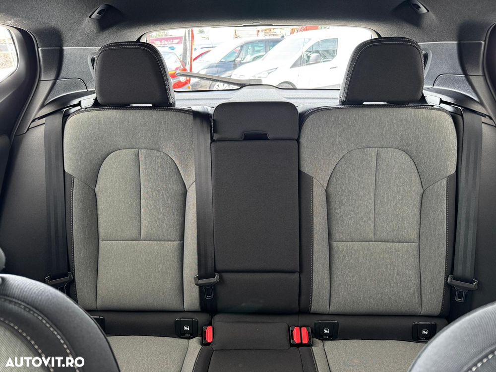 Volvo XC 40 Recharge T5 Twin Engine AT7 R-Design - 14