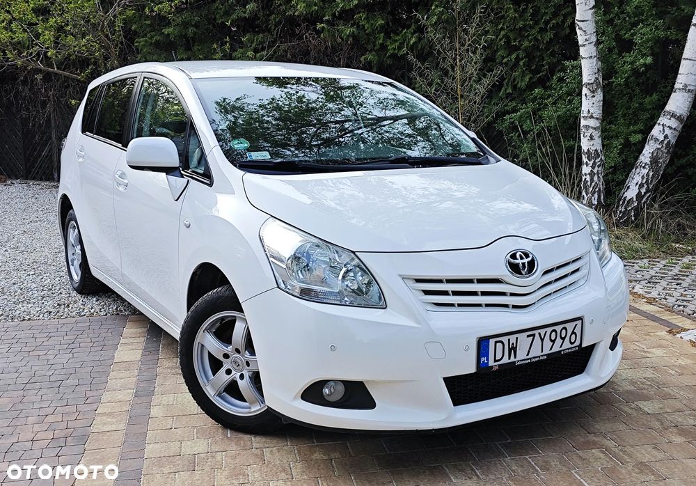 Toyota Verso 2.0 D-4D Sol plus - 3