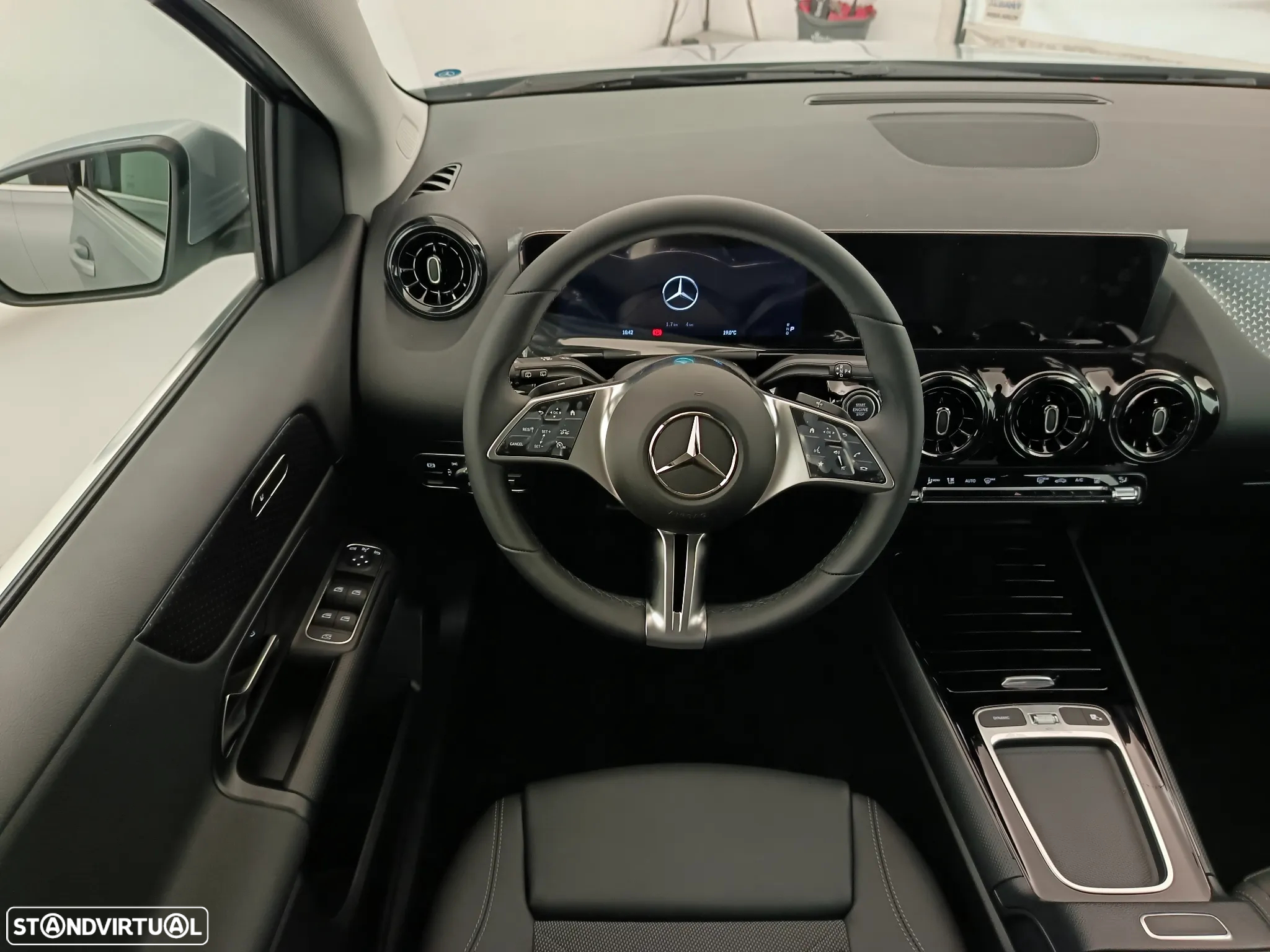 Mercedes-Benz B 250 e - 19