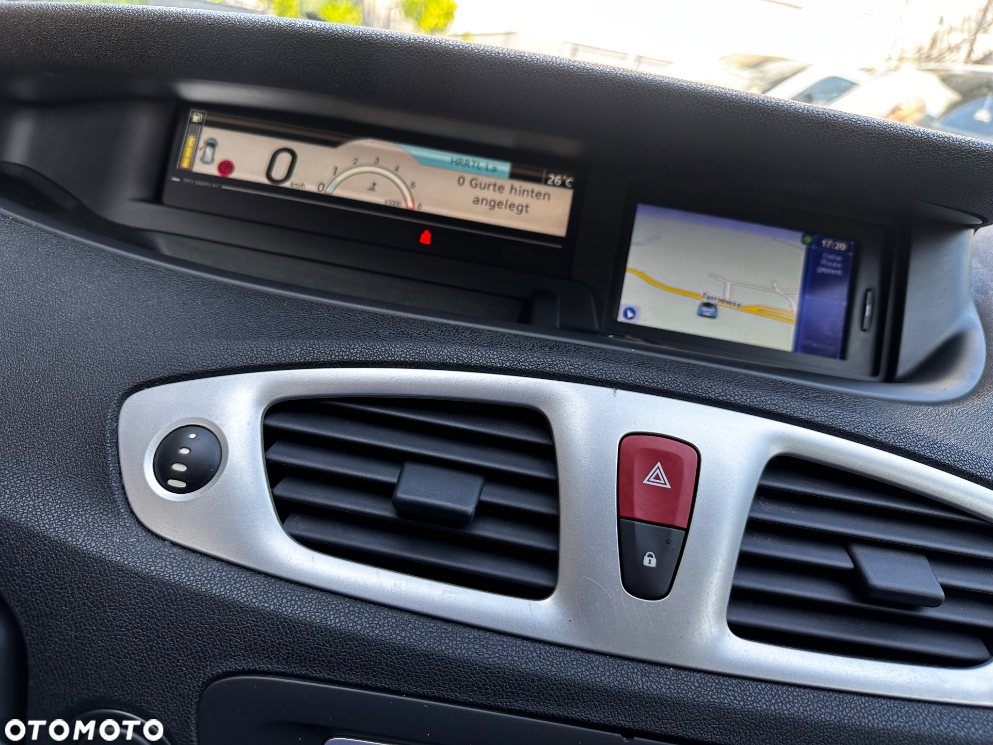Renault Scenic dCi 110 FAP Dynamique - 16