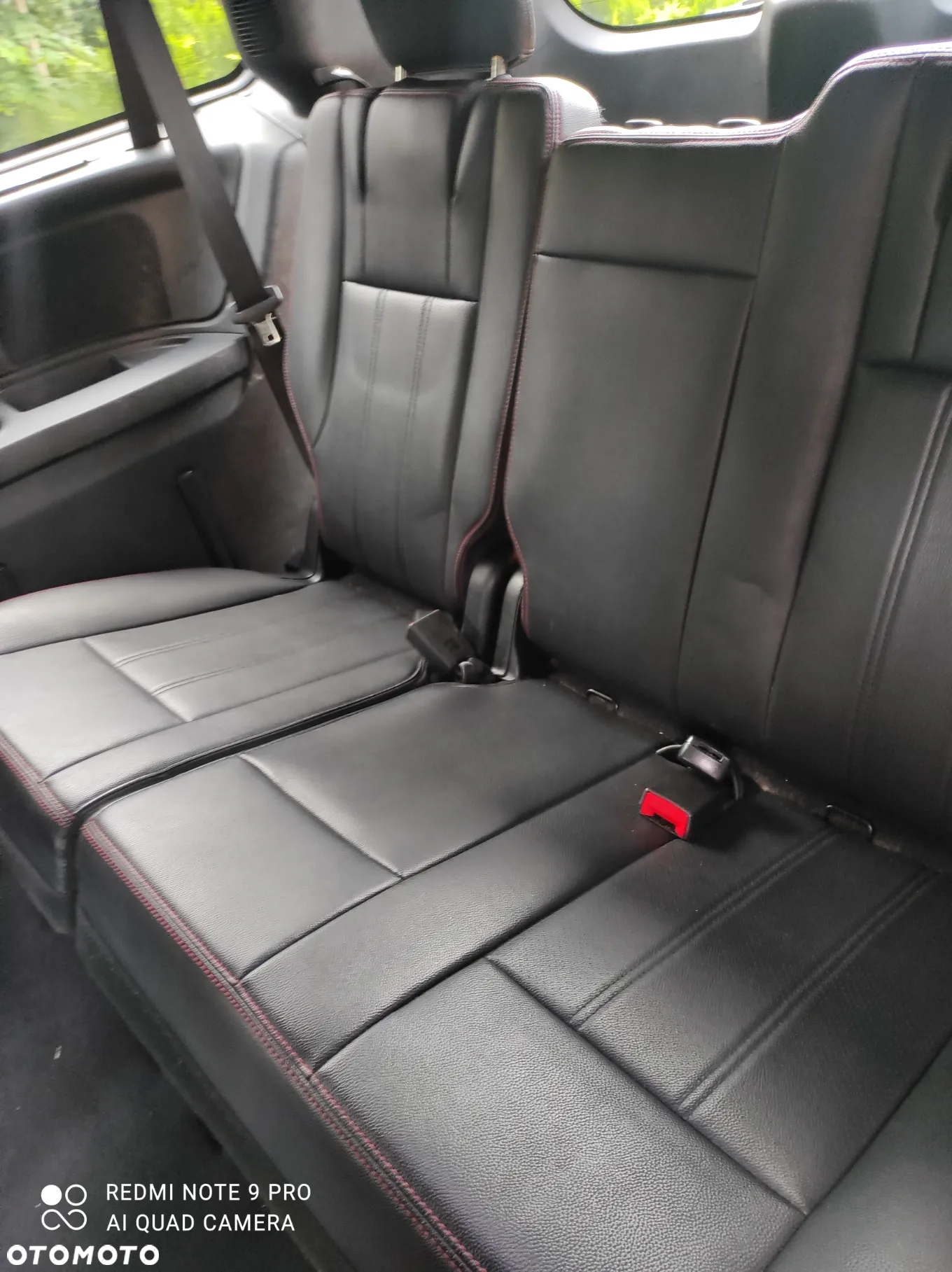 Dodge Grand Caravan - 38