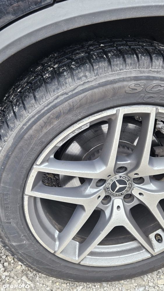 Mercedes-Benz GLC - 29