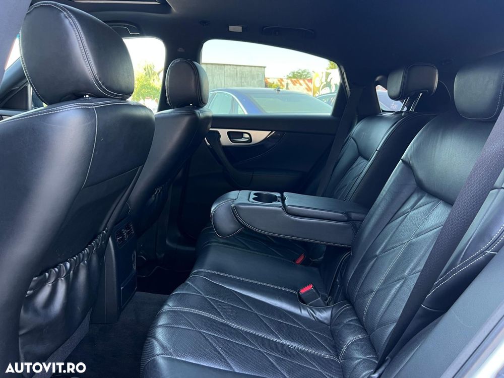INFINITI FX 30 2012 — imagine 31