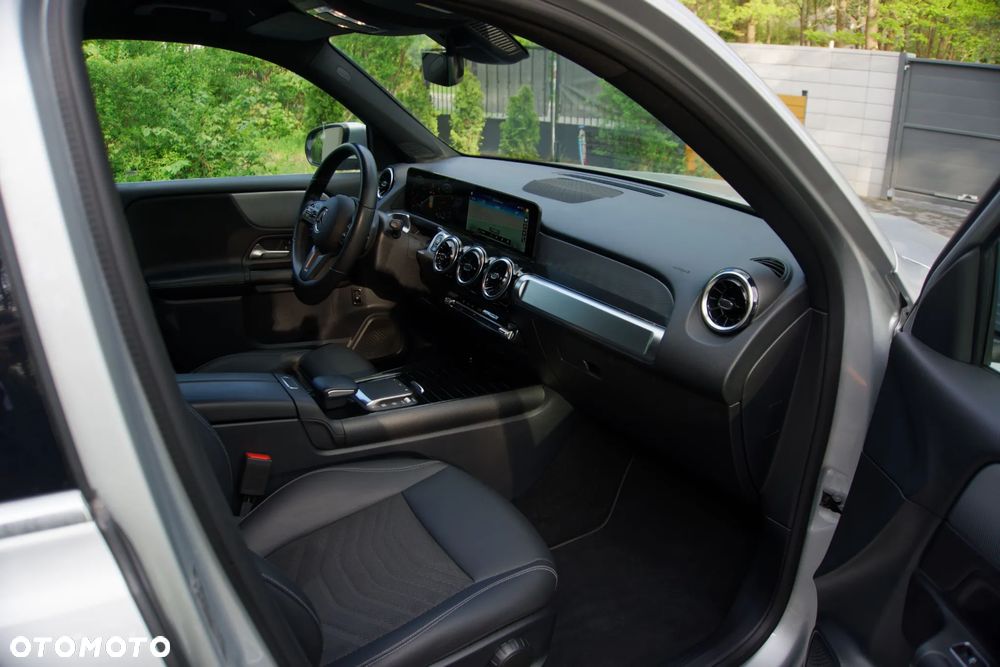 Mercedes-Benz GLB 200 7G-DCT Style - 18