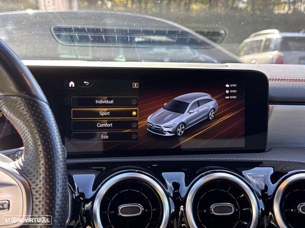 Mercedes-Benz CLA 180 d Shooting Brake AMG Line Aut. - 32