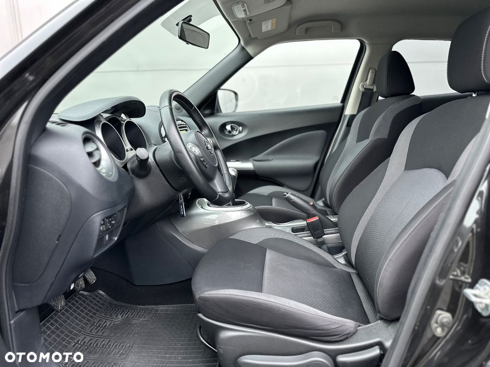 Nissan Juke 1.6 N-Connecta - 29